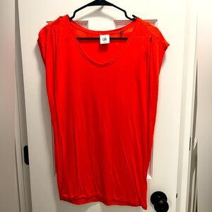 Cabi Red/Orange UNeck Tee!